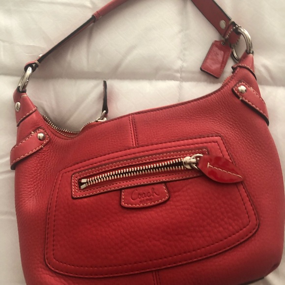 Coach small purse - Picture 1 of 3